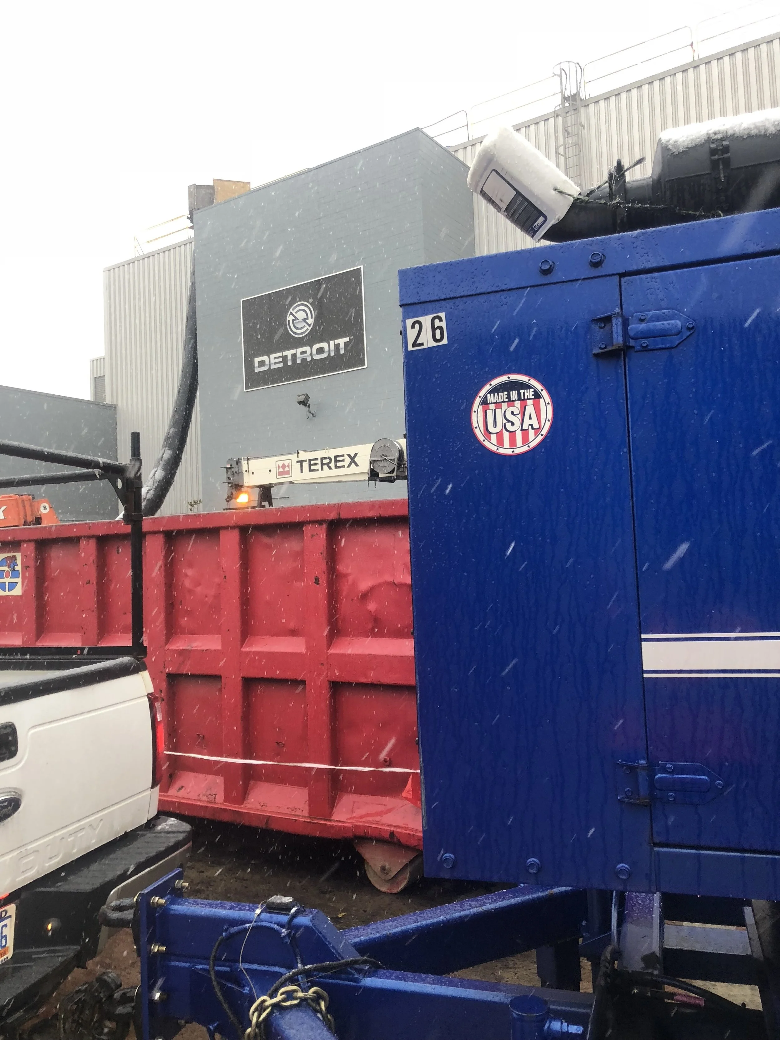 Vacuum loader Detroit Diesel.jpg