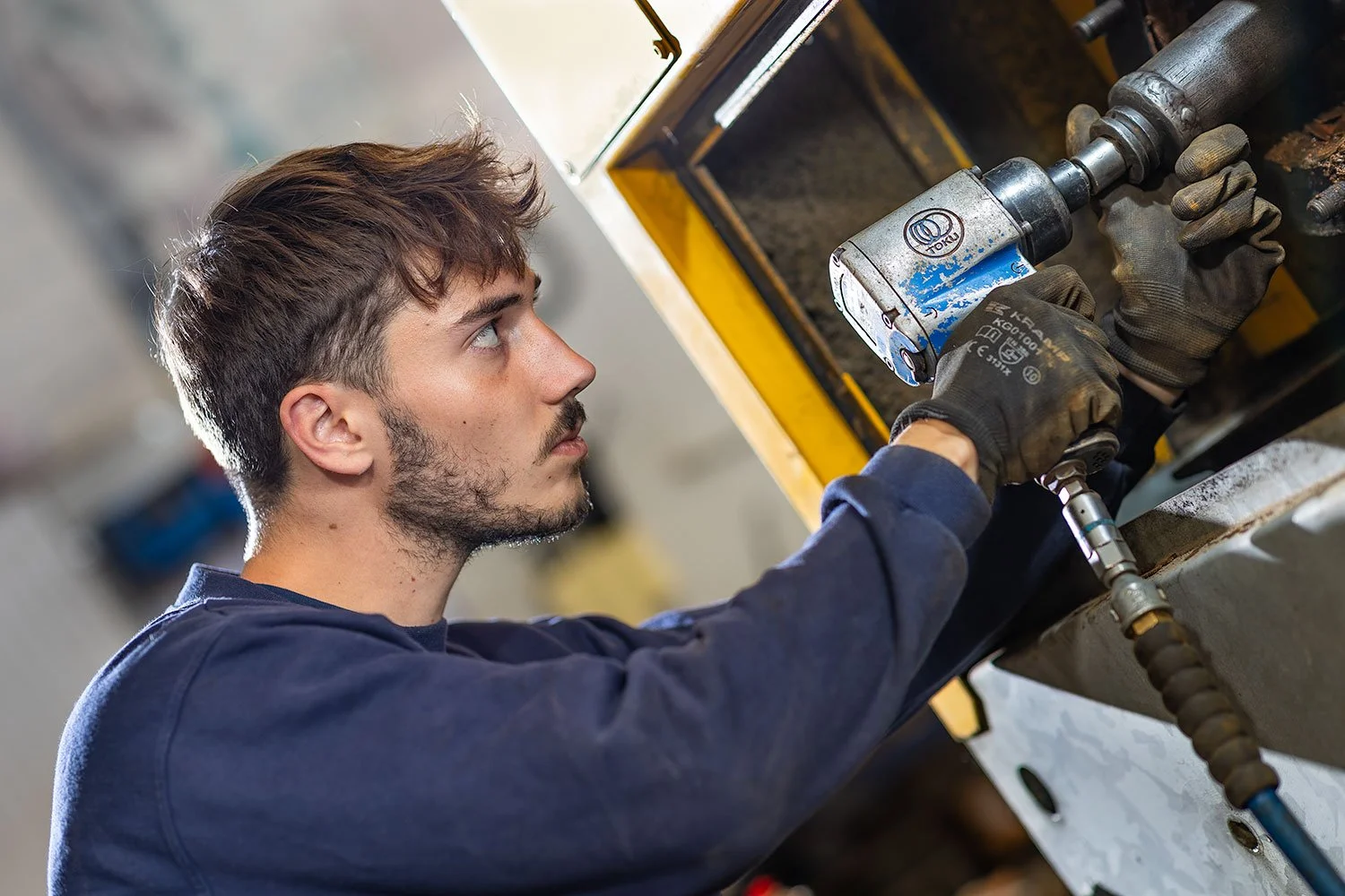 Industrial photography maintenance