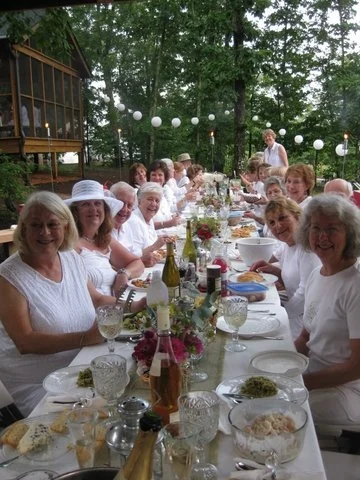 Flash Feast at Enow
