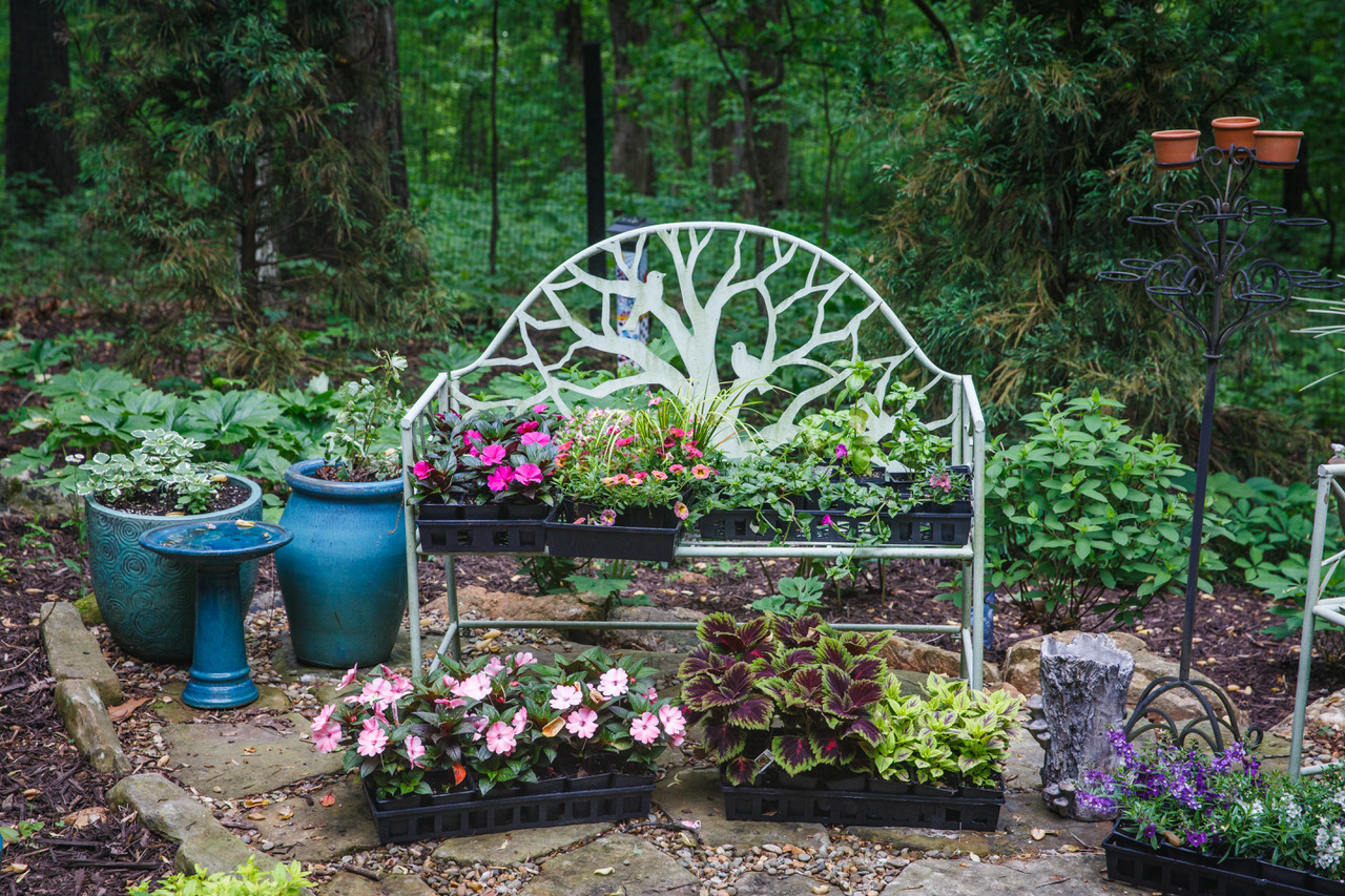 Lindsey Kenner &amp; Whispering Springs  "Build Your Own Container Garden" 