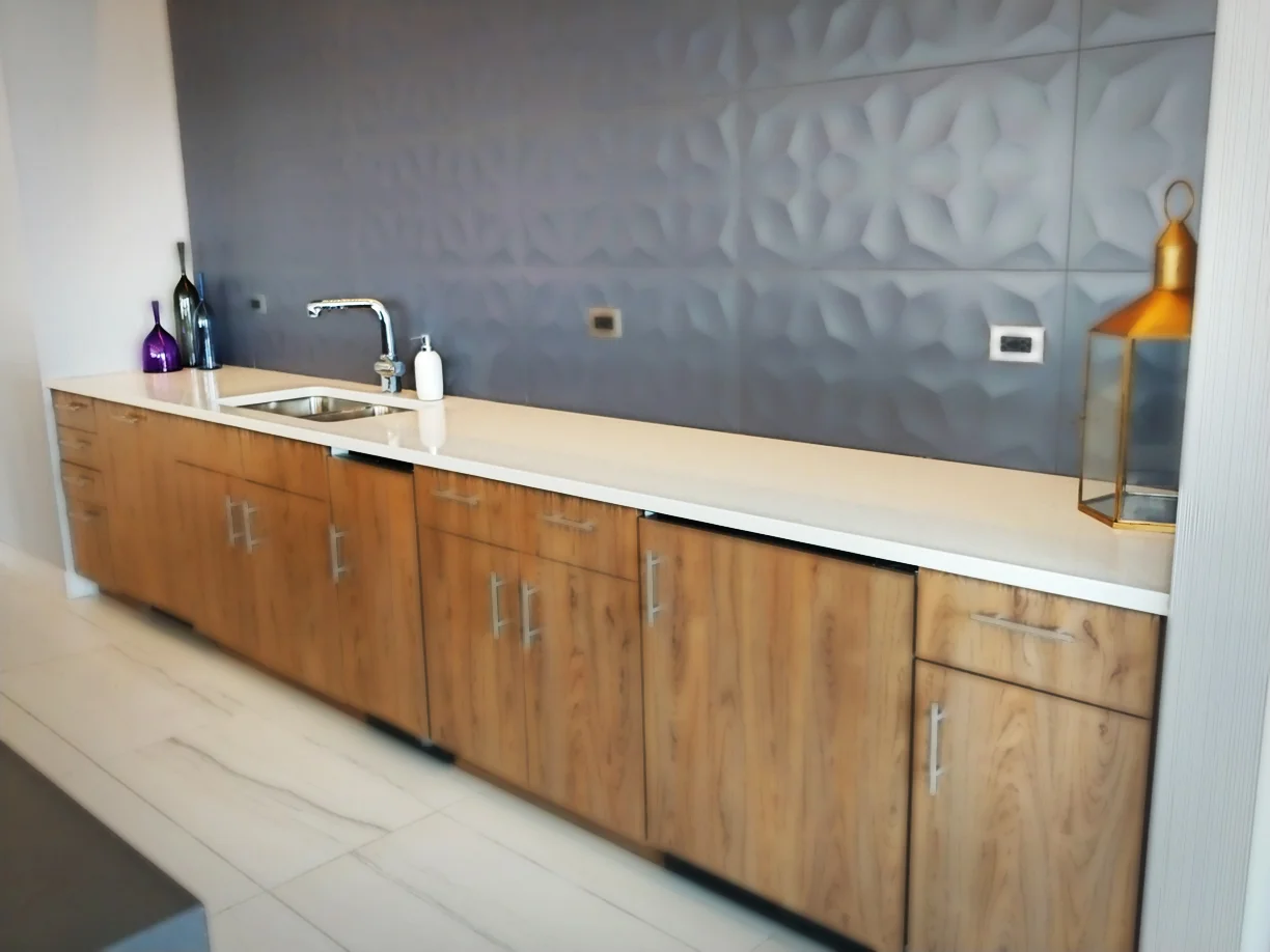 Contemporary Kitchen Remodel in Oak Park, IL by MGM Stone Fabrication — Project 1 project photo 5
