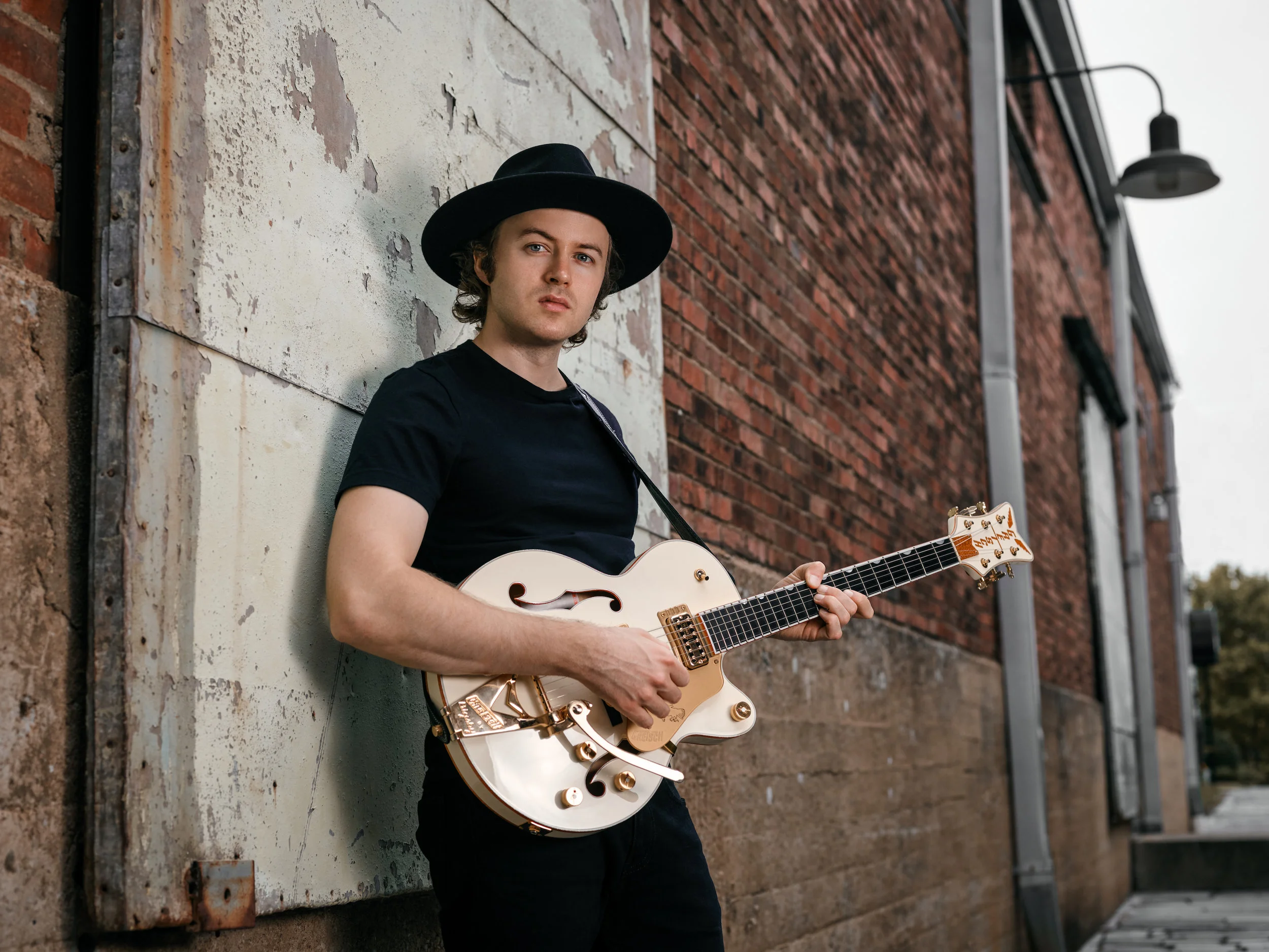 JOE ROBINSON ADDS CROSSROADS GUITAR FESTIVAL, EUROPE &amp; CHINA TO 2019 UNDERTONES TOUR SCHEDULE