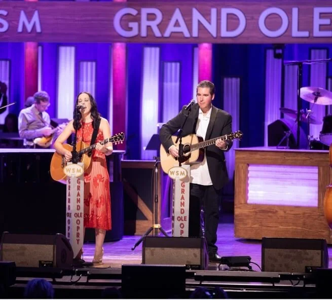 RECORD CHART DEBUT FOR ROUNDER'S DARIN &amp; BROOKE ALDRIDGE Inner Journey Premieres At #2 On Billboard