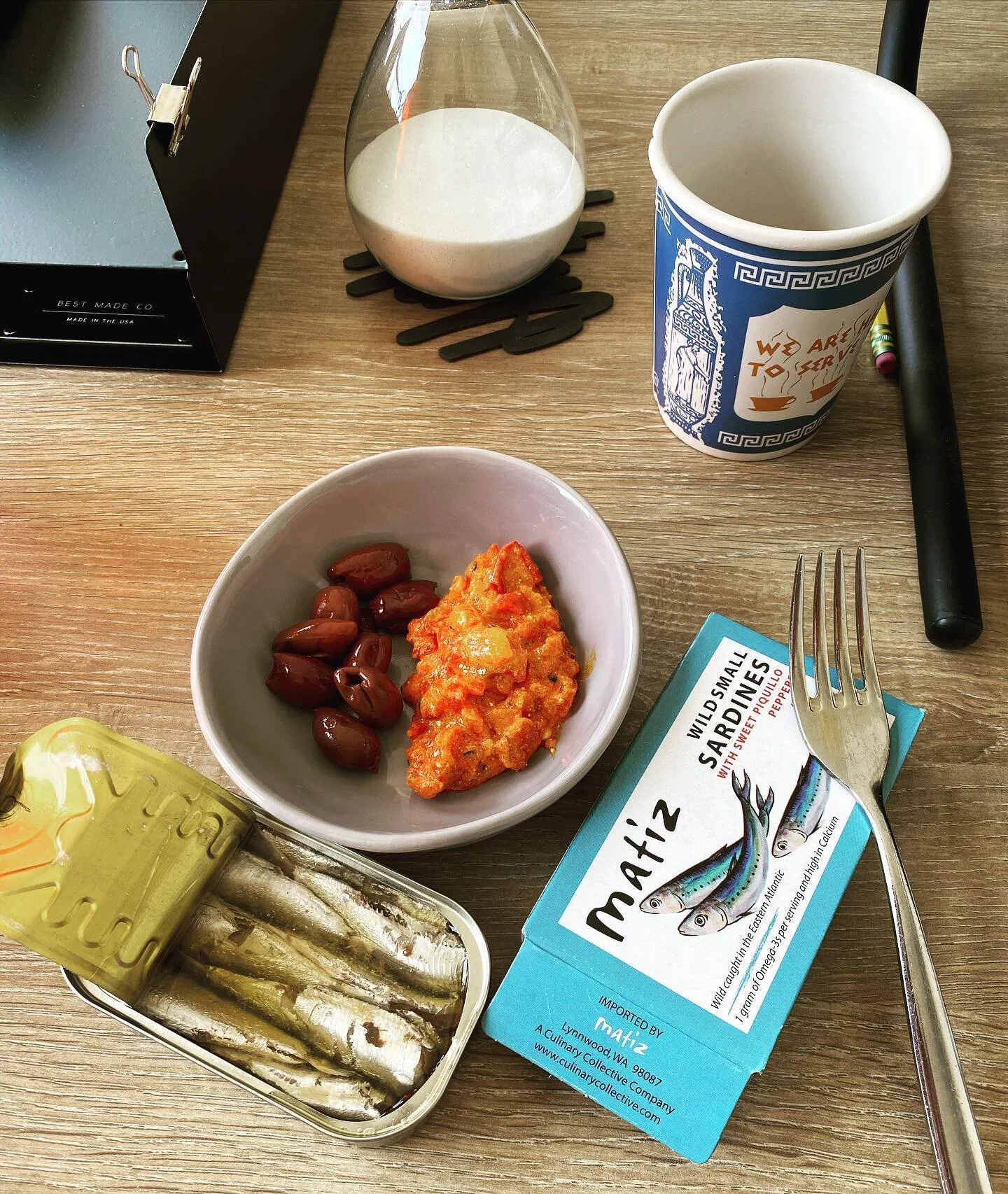 Desk lunch courtesy of Micucci Grocery, Matiz Foods, and Mt Vikos. #tinnedthings