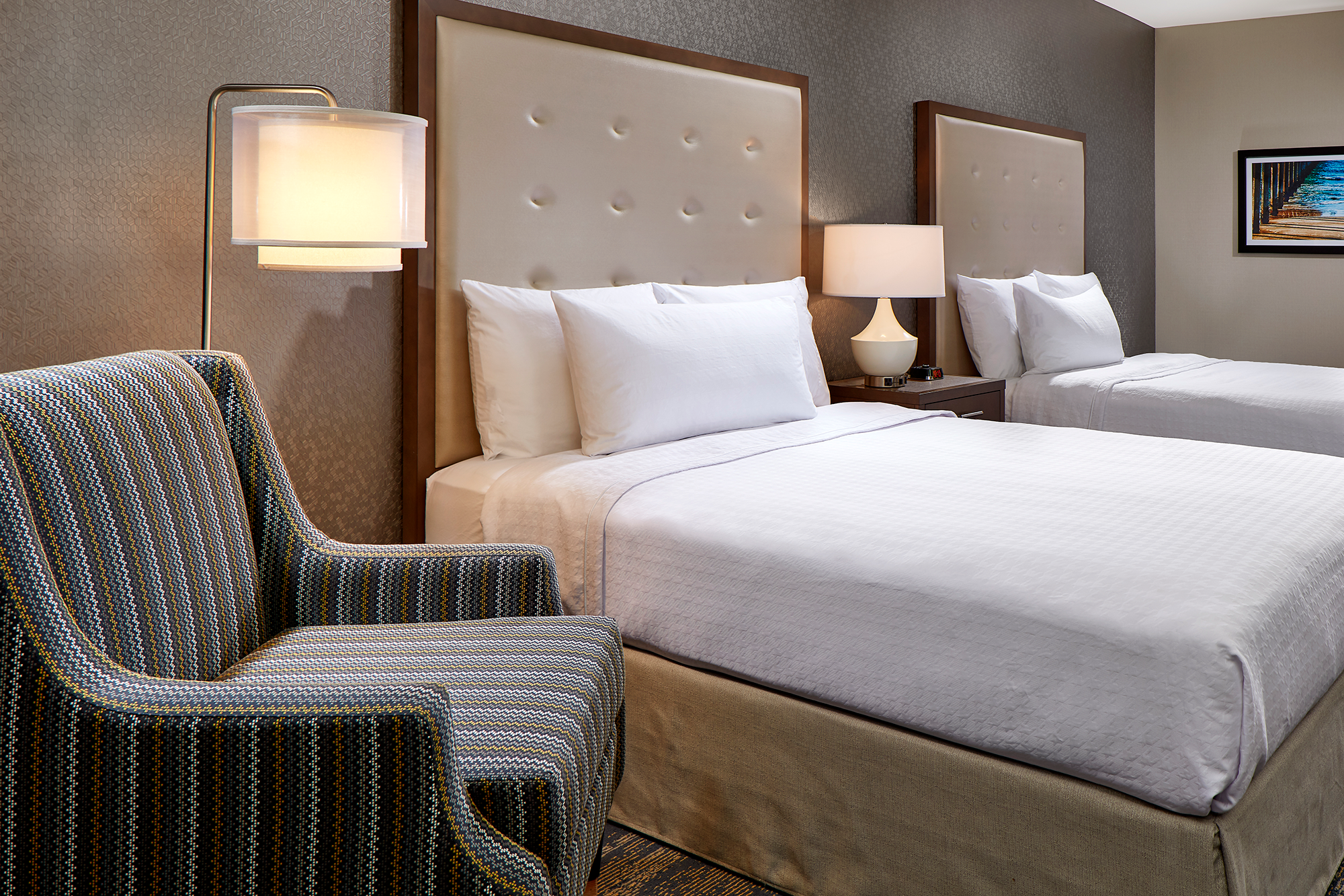 17_HwRB_QQ BedroomDetail.png