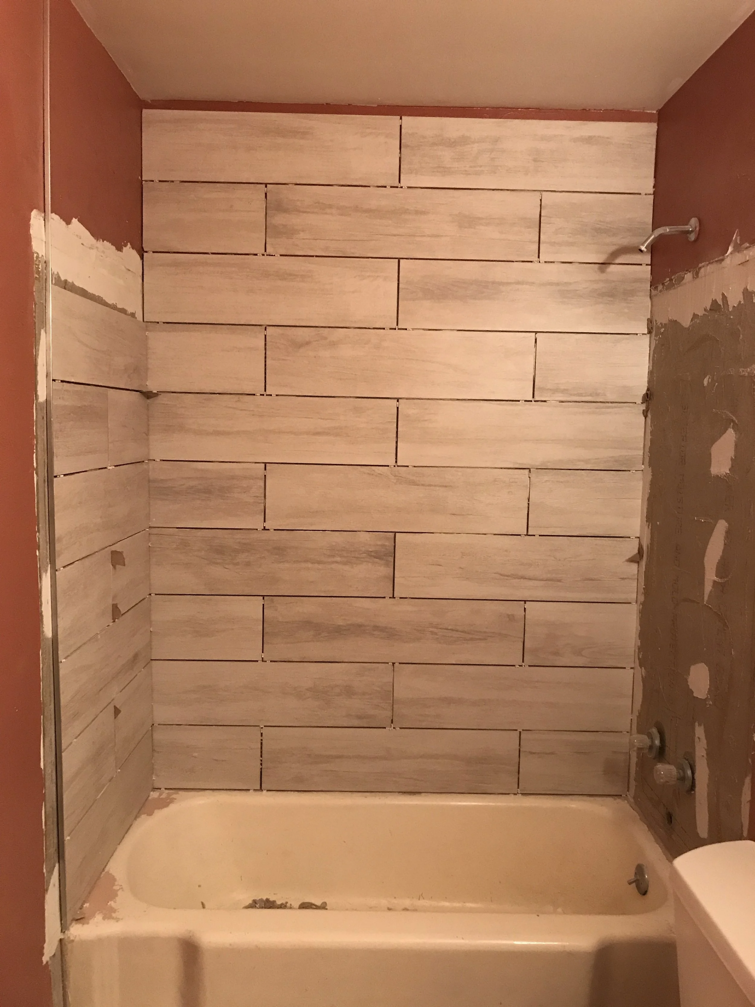 Tub surround tile