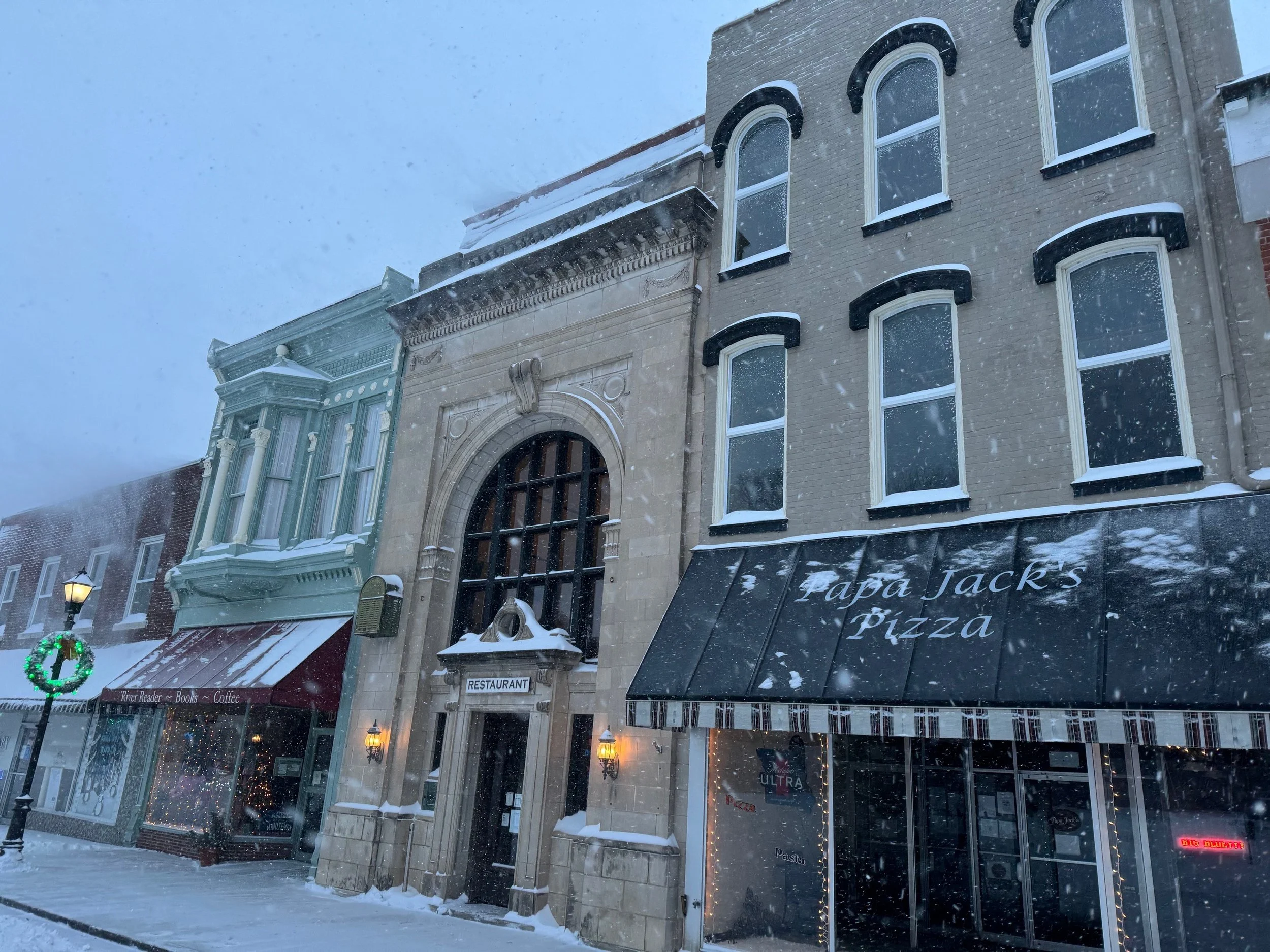 Caleb Phillips - Snowing at shops