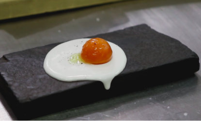 Screenshot from season 1, episode 9 of The Mind of a Chef (Netflix).