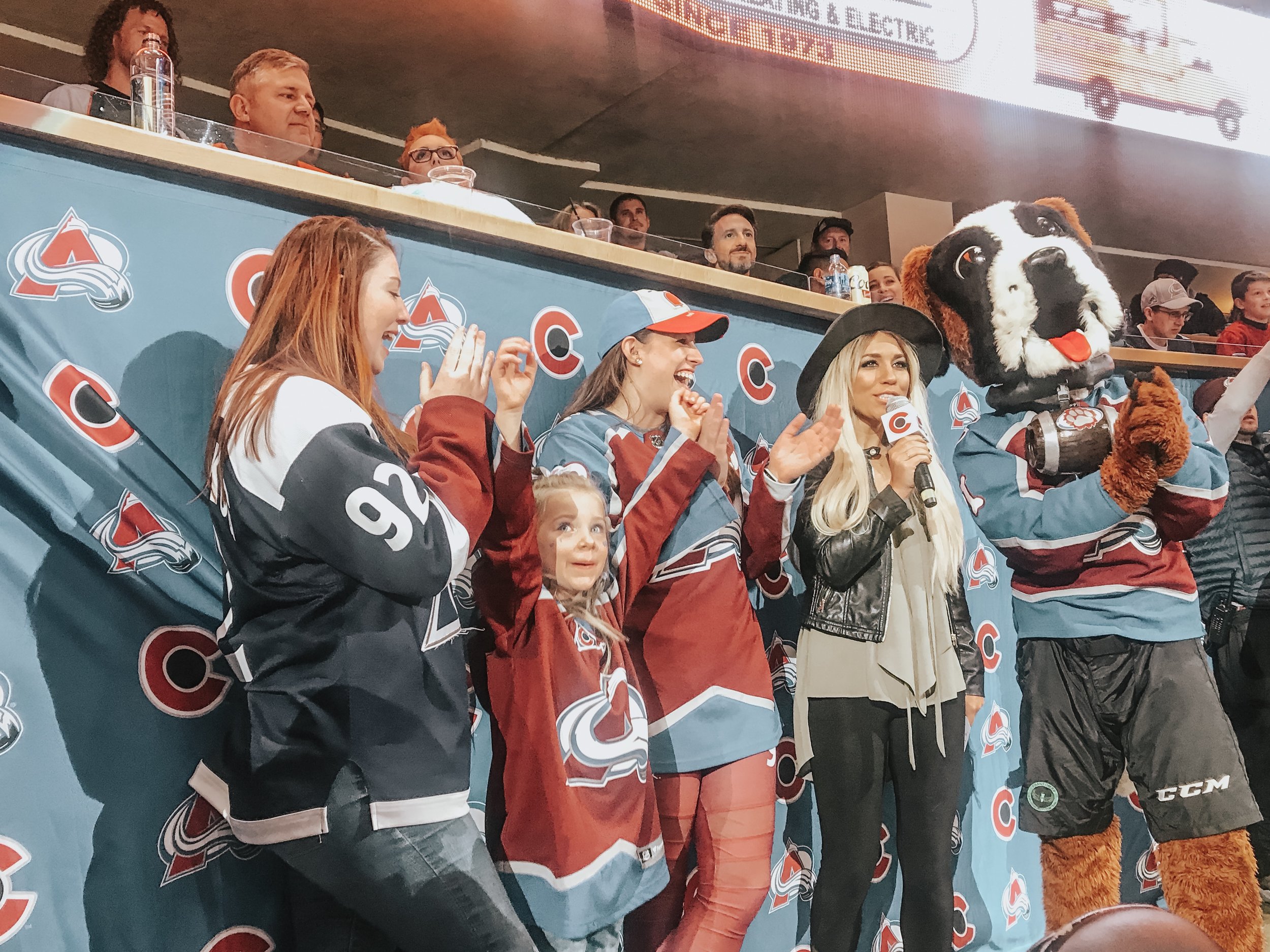 Game Night Outfit - Flyers v. Avs - 10/6/18