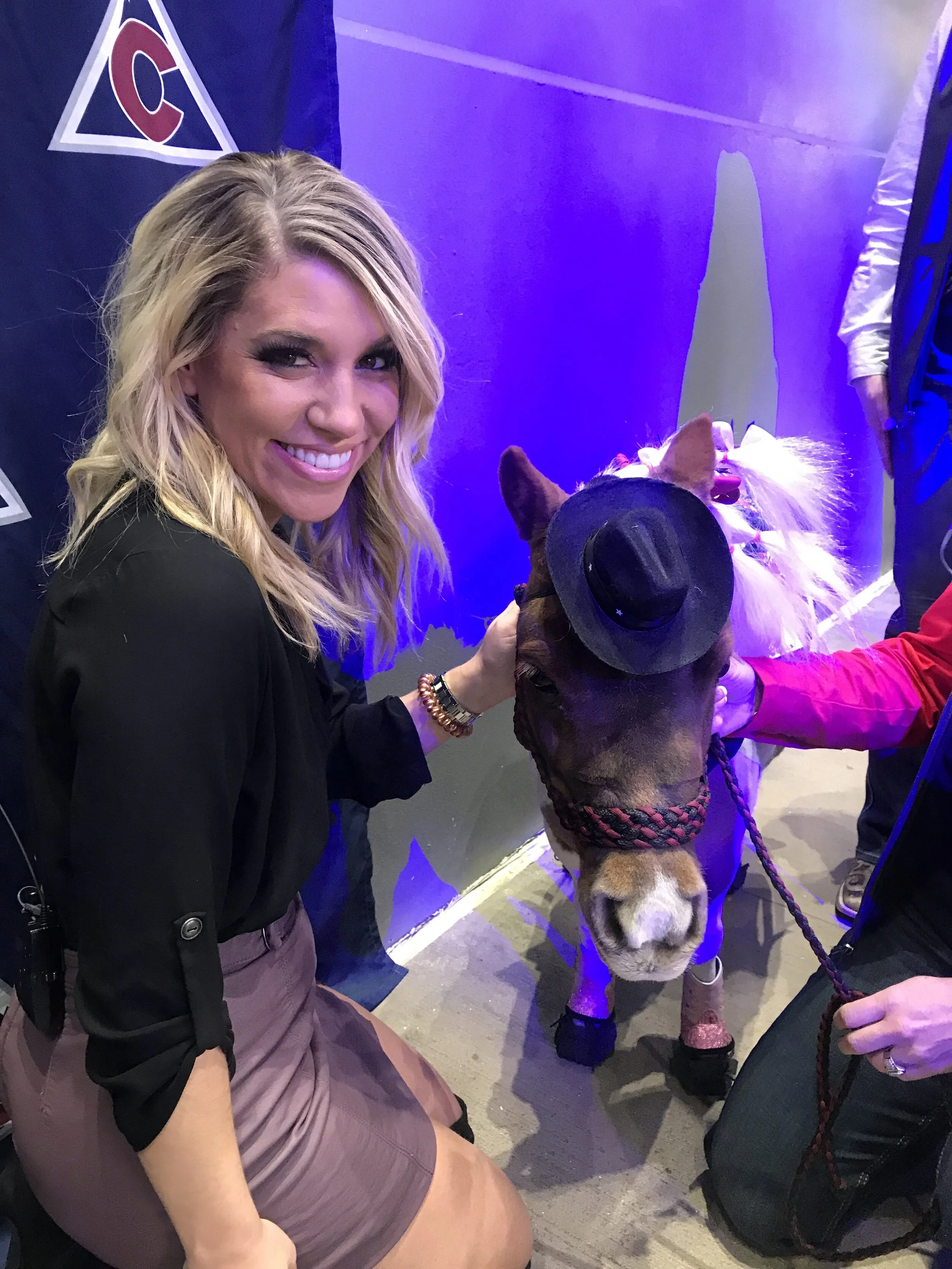 Game Night Outfit - Avs v. Stars - 1/14/19