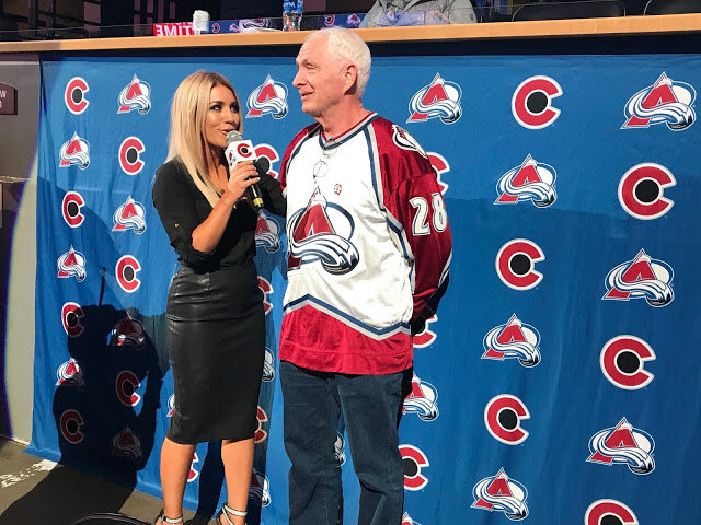 Game Night Outfit - 11/25/17 - Flames v. Avalanche