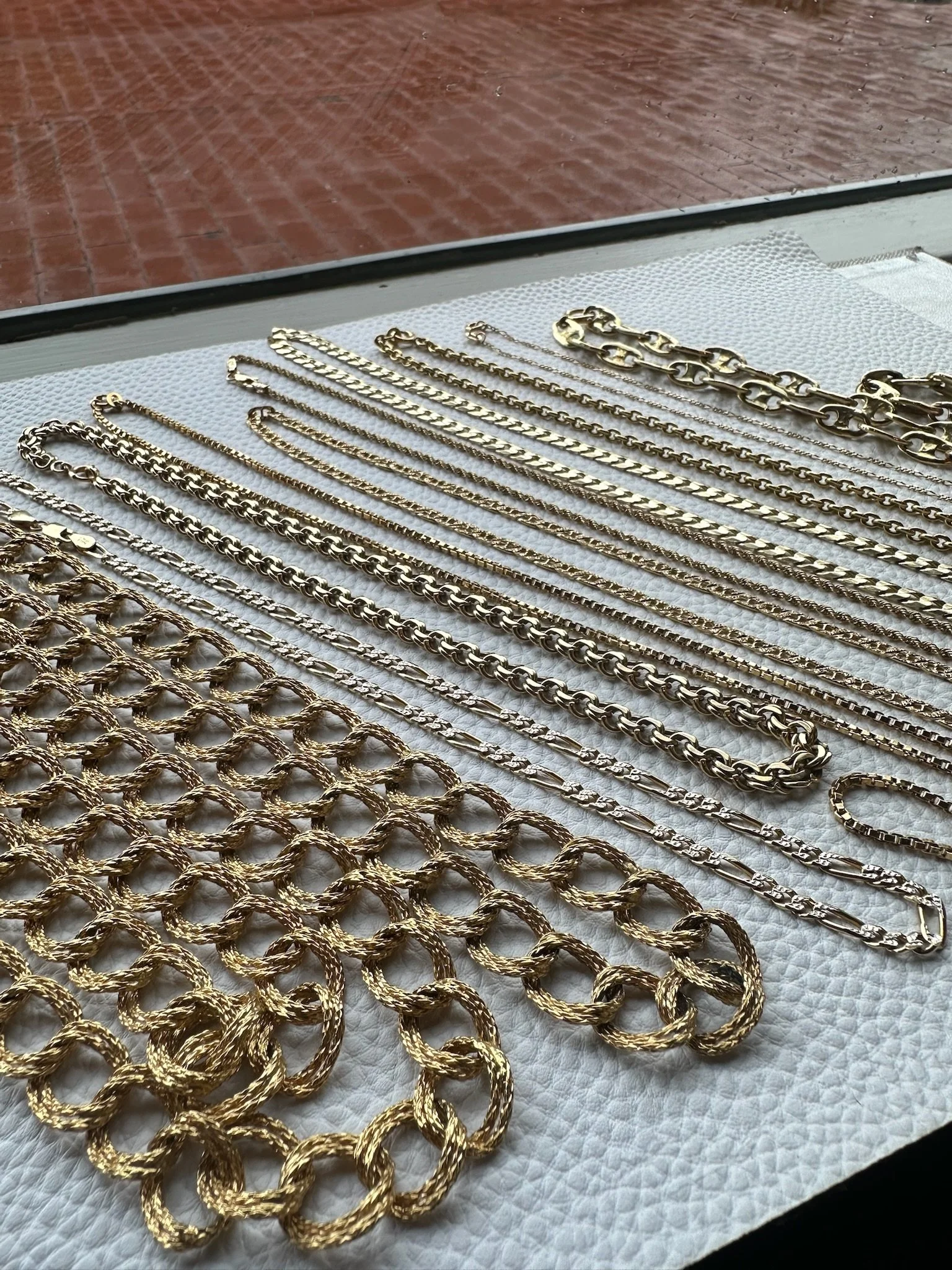 10 Tips for Layering Necklaces Like a Pro