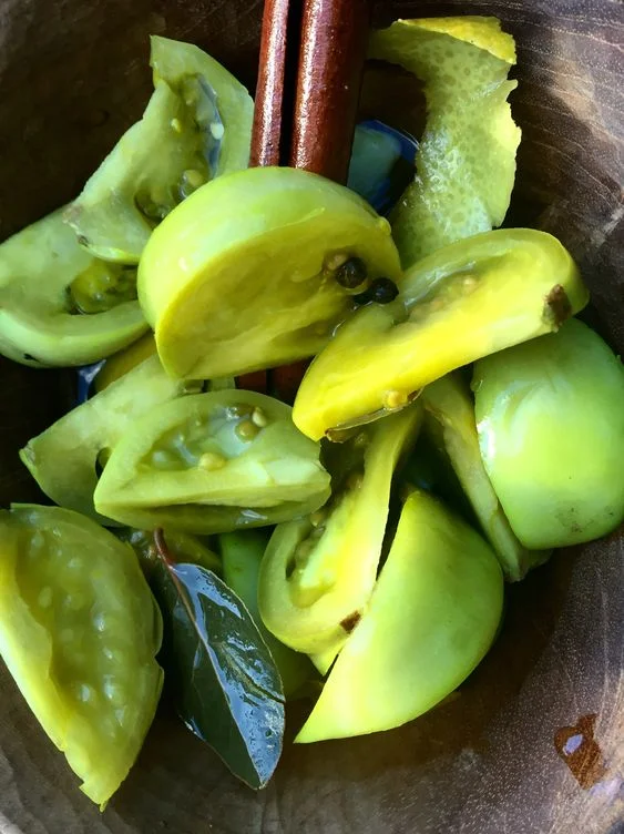 pickled green tomatoes.jpg