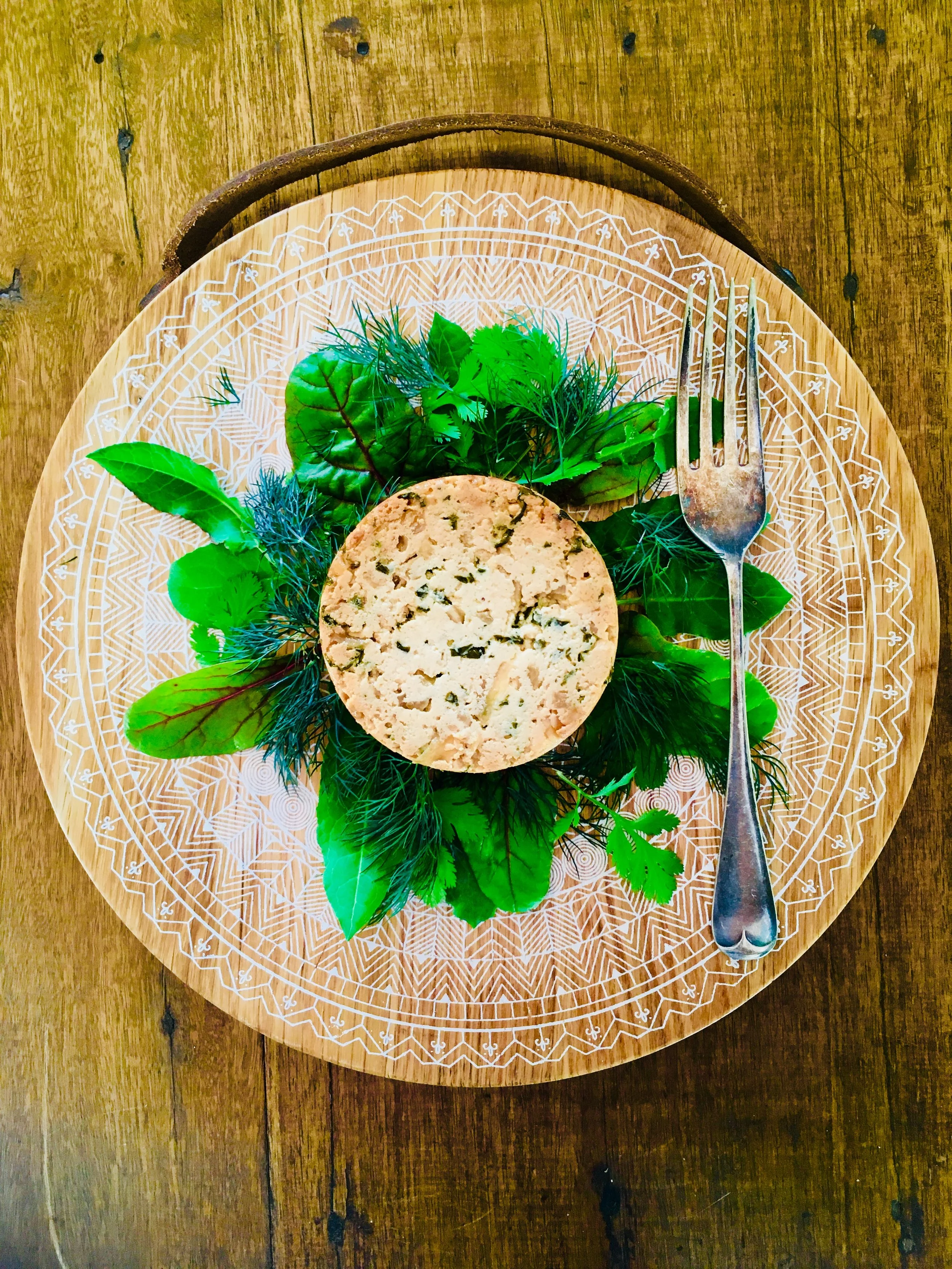 Baked ricotta with wild greens