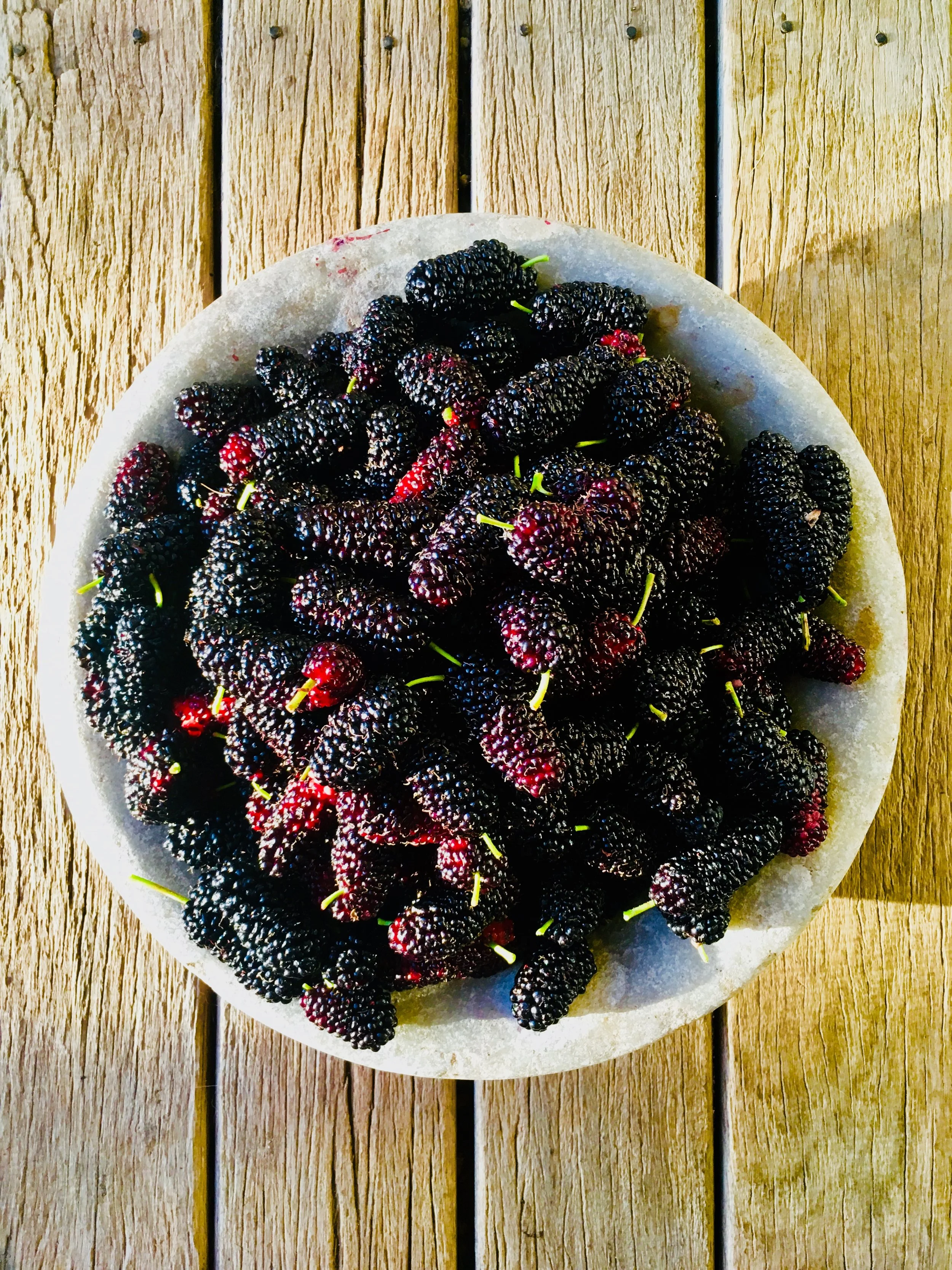 Mulberry crumble pie