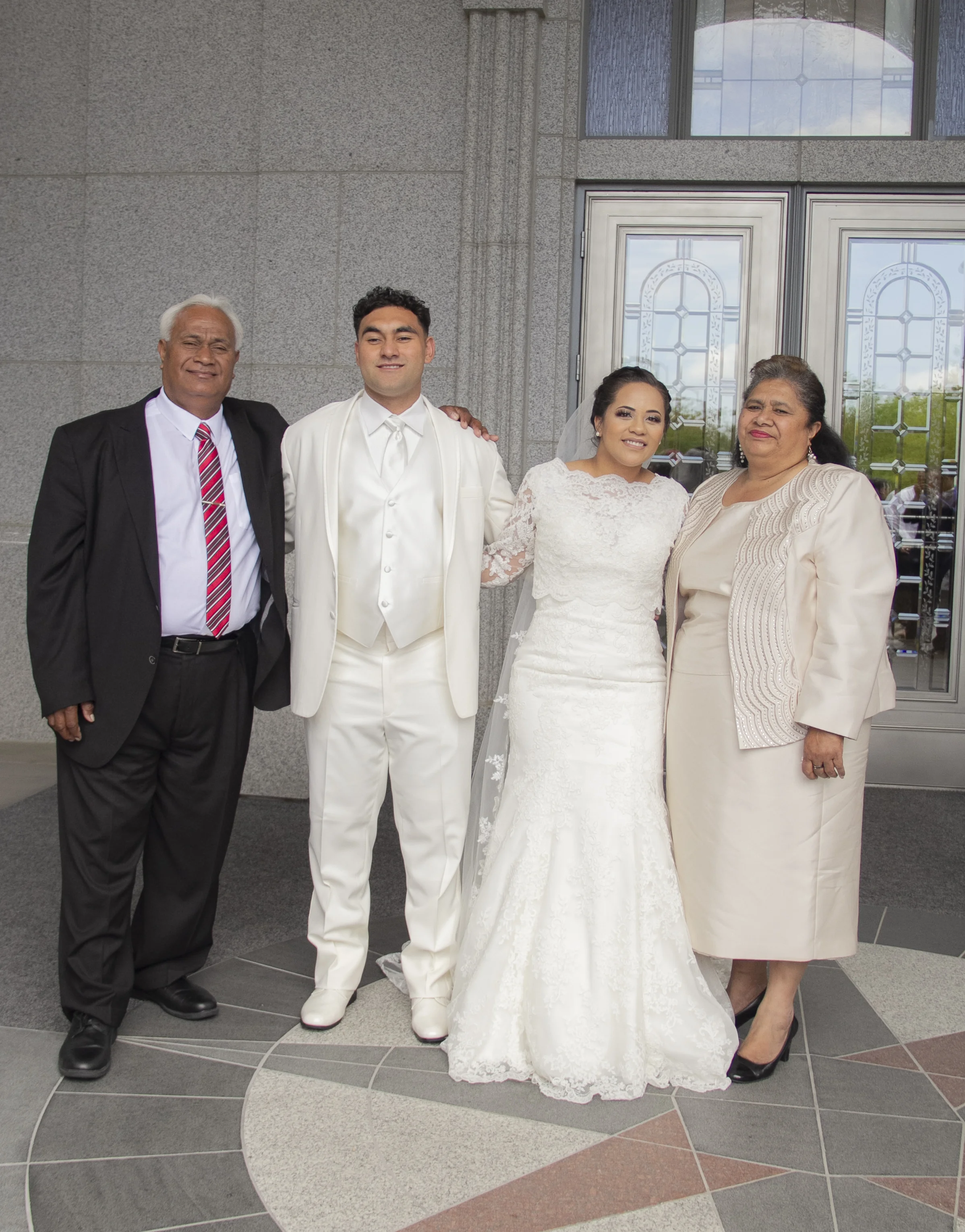 Apo_Wedding_100.jpg