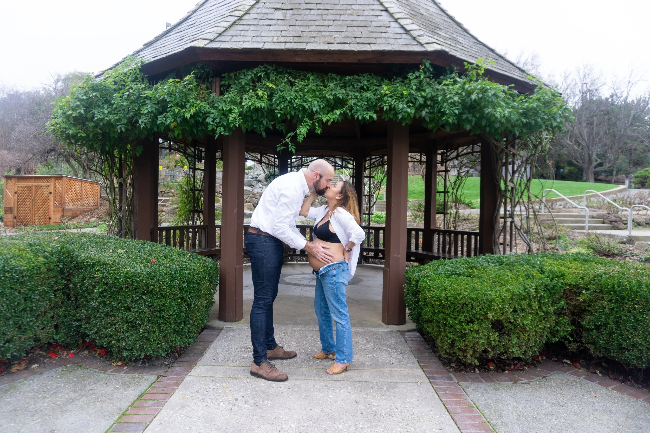 Anne&Caleb-04.jpg