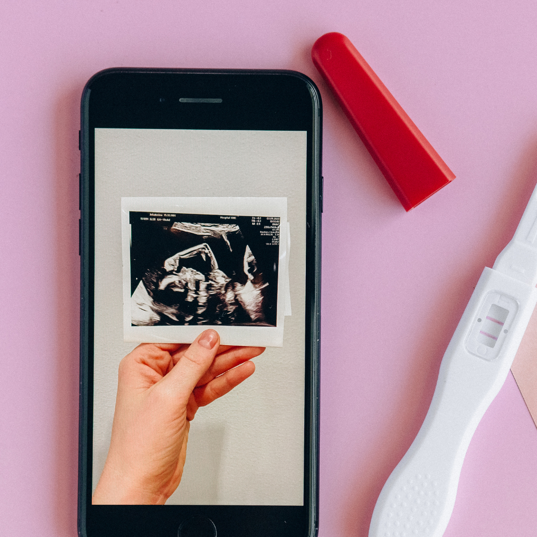 TELLING OUR FAMILY &amp; FRIENDS WE'RE PREGNANT!