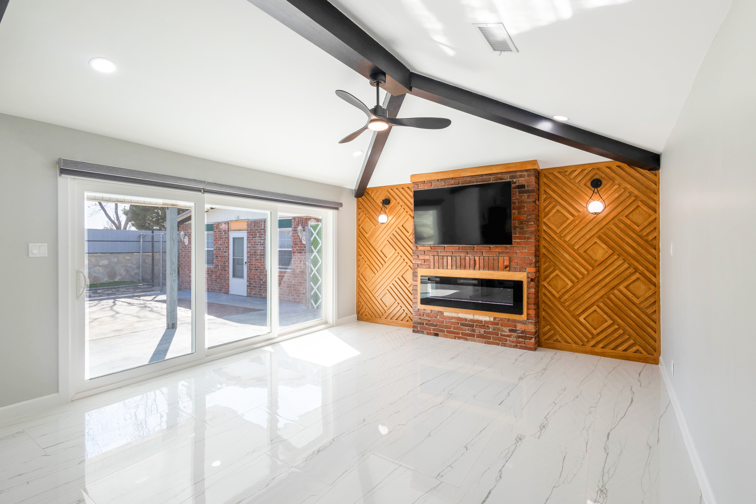 HW9A7564-HDR copy.png