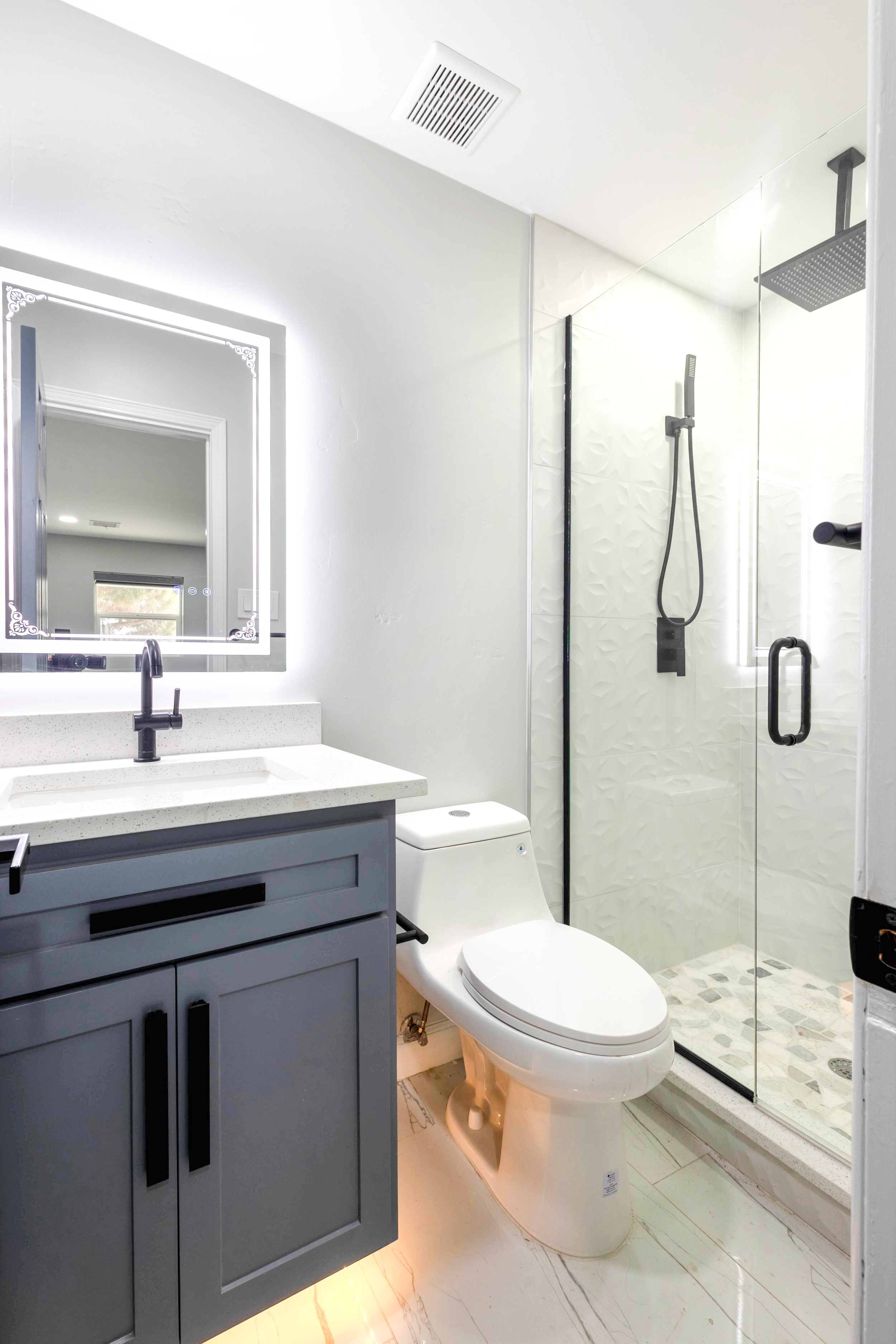 HW9A7633-HDR copy.png