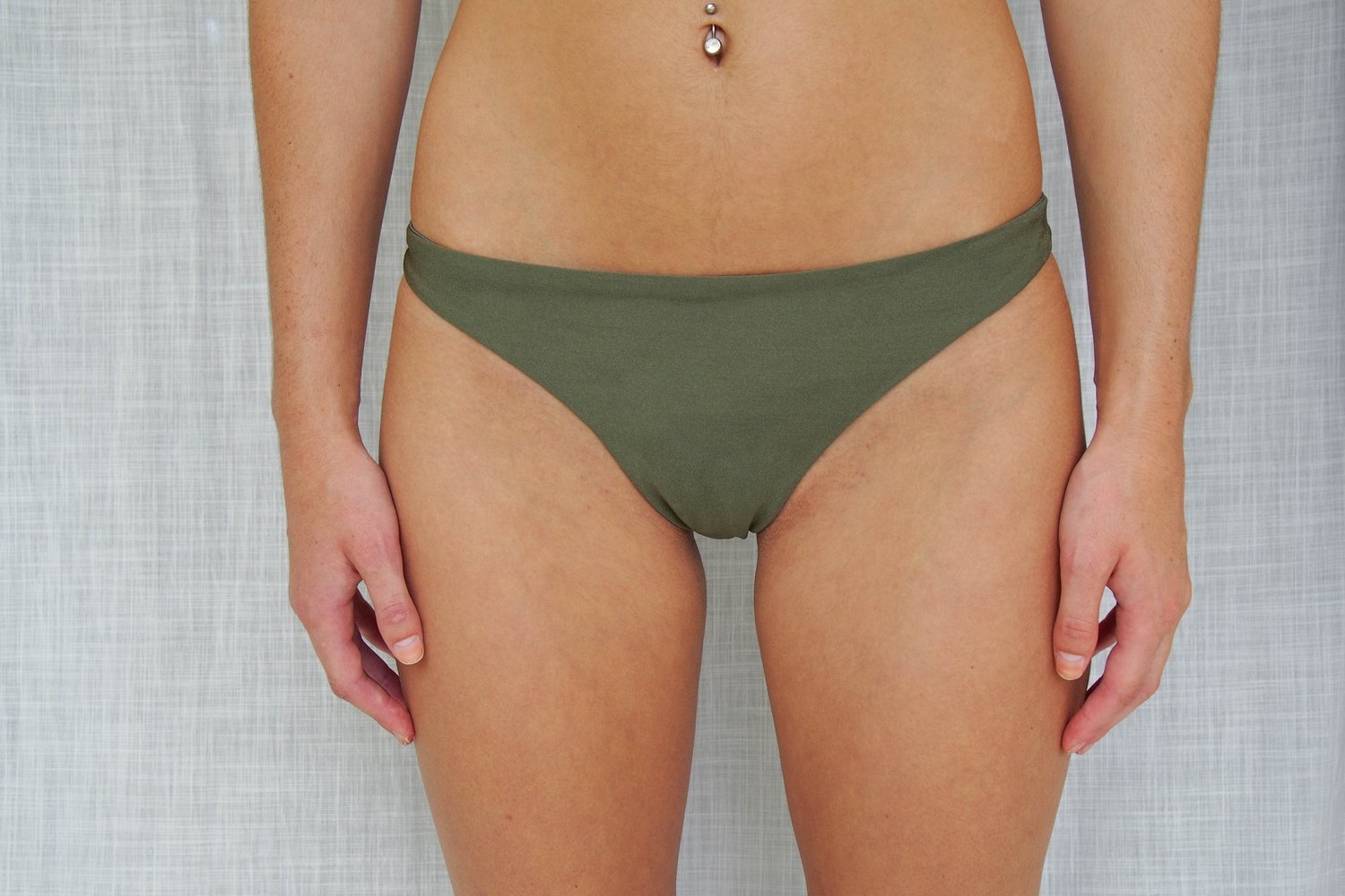 Lumi Bikini bottom forest green.jpg