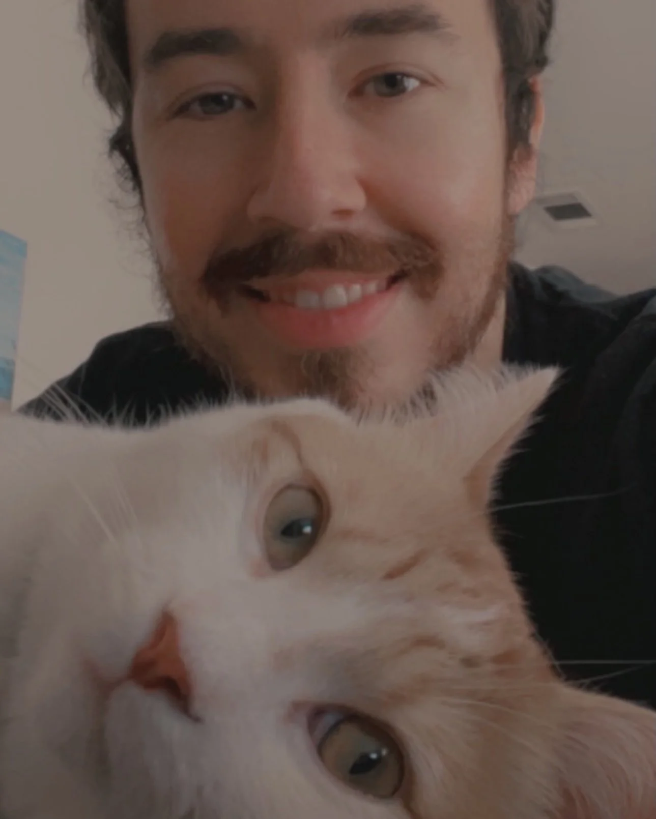 man_with_cat.jpg
