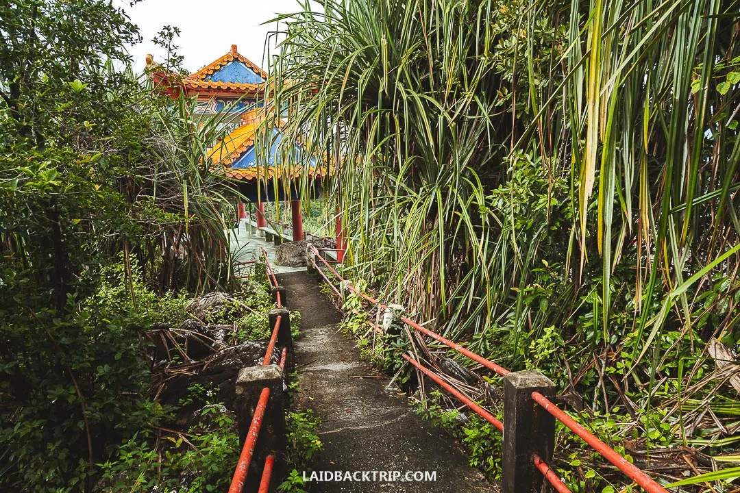 Perak Tong Cave Temple was our favorite attraction in Ipoh.