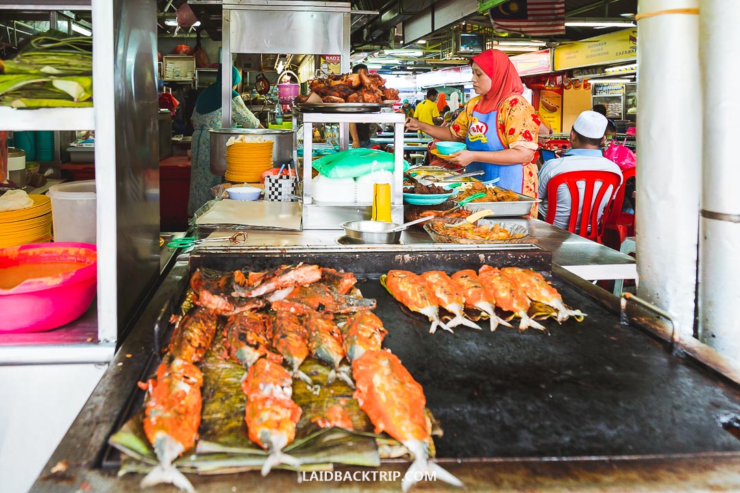 Kuala Lumpur is heaven for foodies and street food lovers.