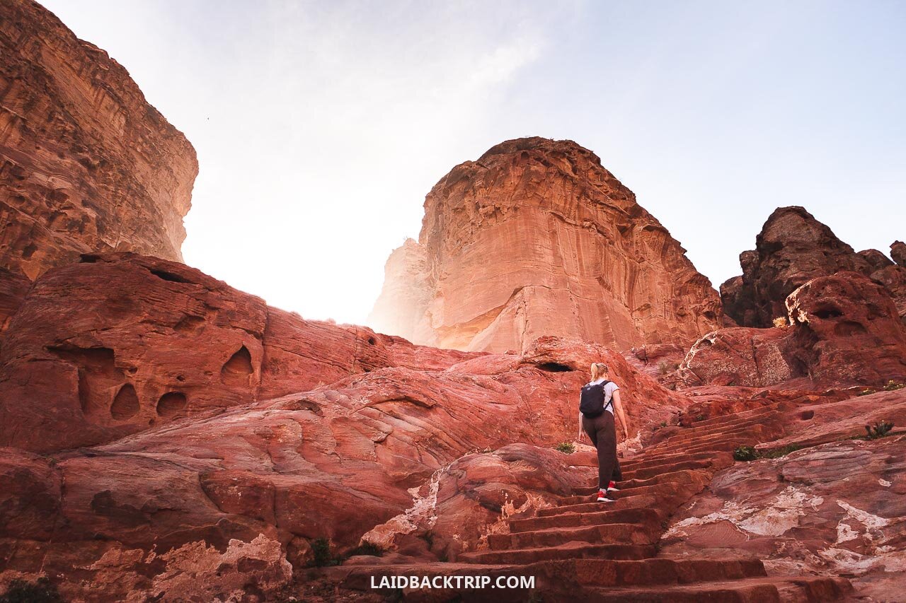 Petra Packing List: What Should Wear to Petra in Jordan — LAIDBACK TRIP