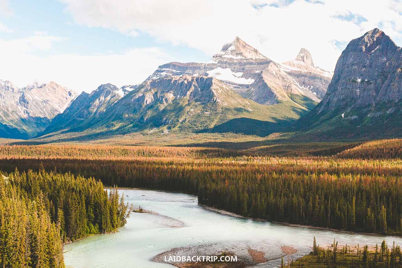 The Canadian Rockies Packing List For All Seasons — Laidback Trip