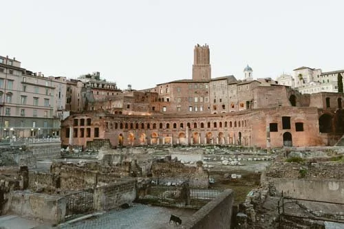 How to Visit the Trajan's Market