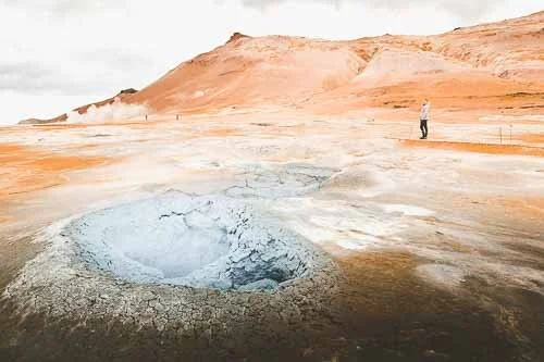 A Guide to Hverir Geothermal Area and Námafjall Hike