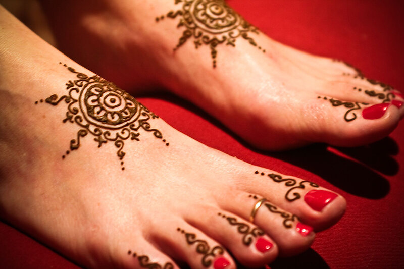 Mehndi-Henna-Holud-Indian-Pakistani-Bangladeshi-SouthAsian-Wedding-Photography-04.jpg