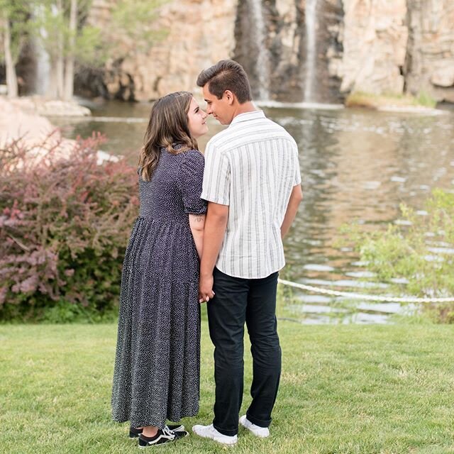 Can we go back to the beginning of this session so we can hang out again? These two give me all the 😍