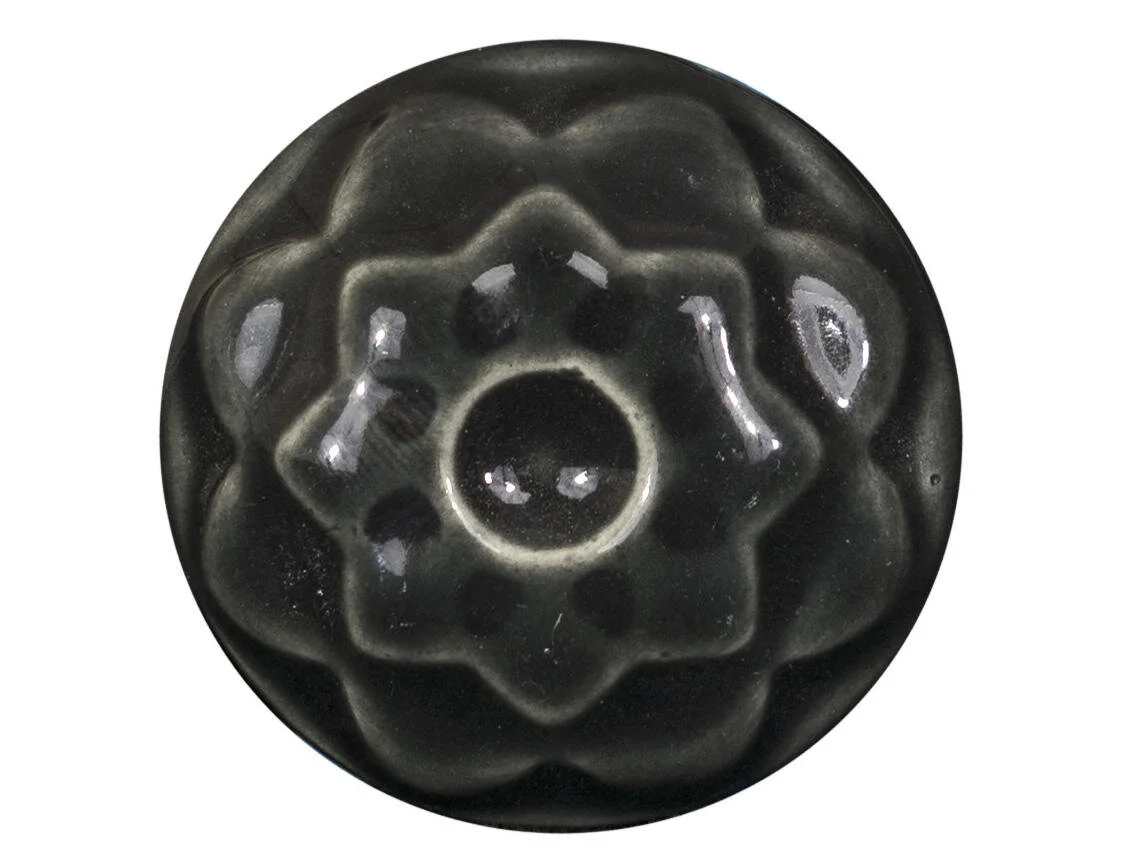 C-5_Charcoal_Cone5_Chip-HiRes.jpg
