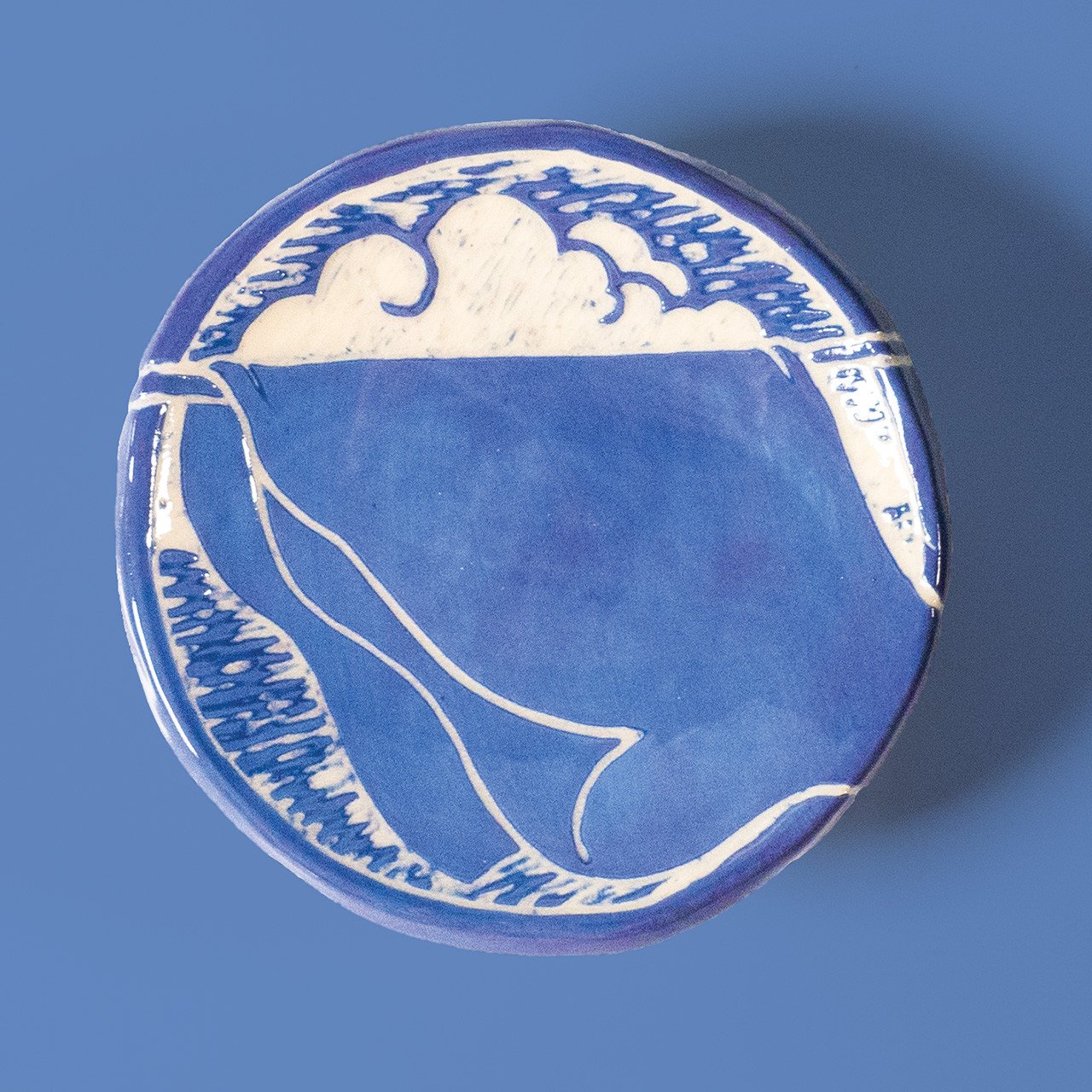 V-330_Indigo_SgraffitoPlate__90385.jpg