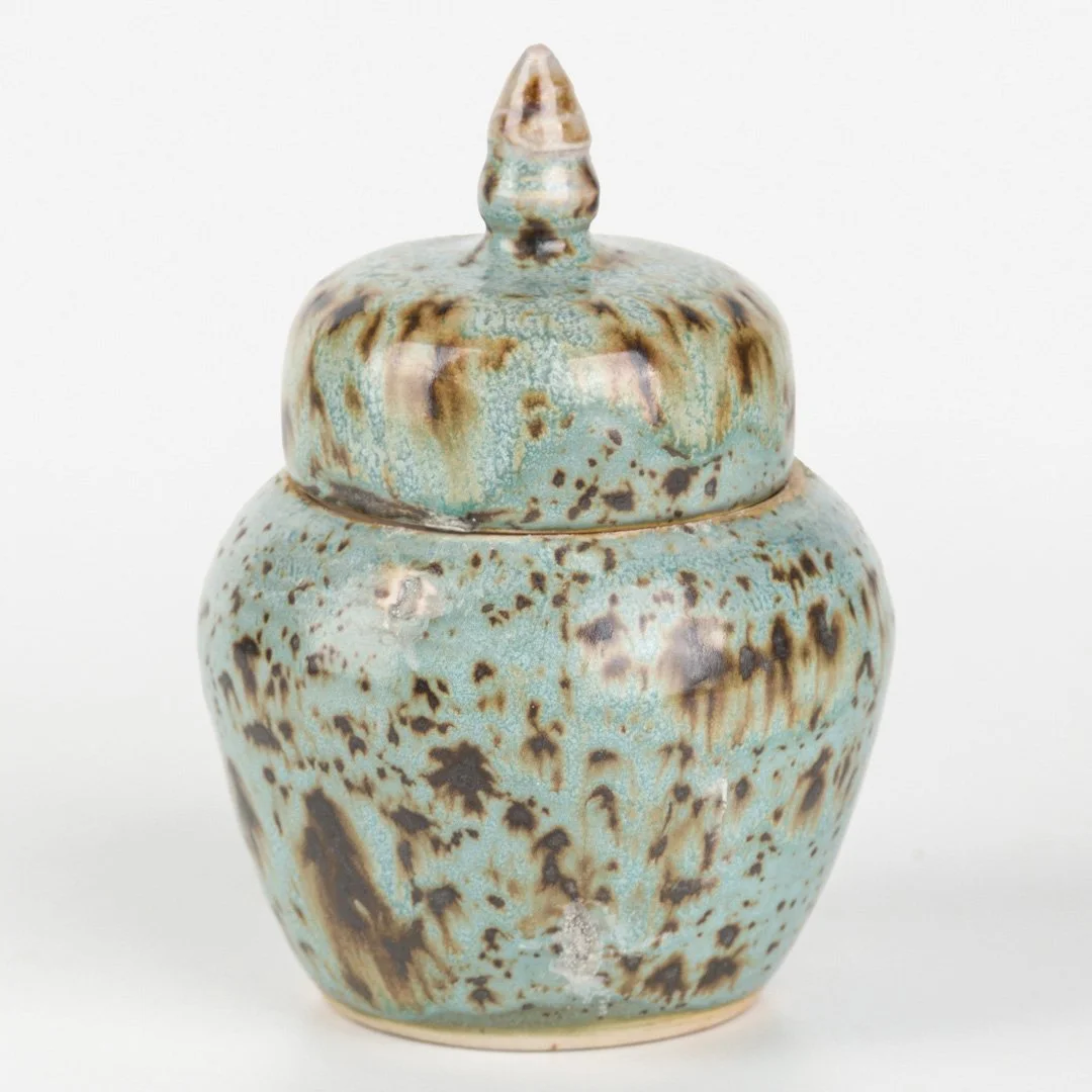sw189_lidded_jar_soda_crop.jpg