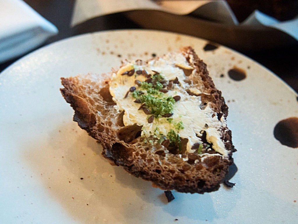 Photo Aitoa kotiruokaa, blog http://aitoaarkiruokaa.fi/kokit-kavi-syomassa-gron/
