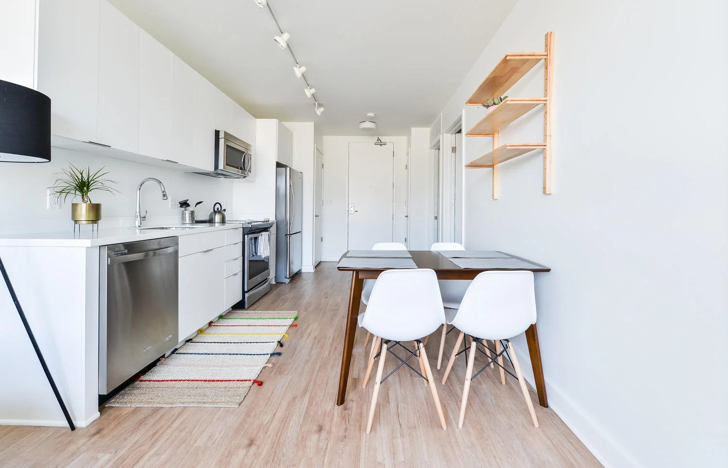 1326 Florida Ave NE Washington-large-036-53-DSC 1304-1500x966-72dpi.jpg