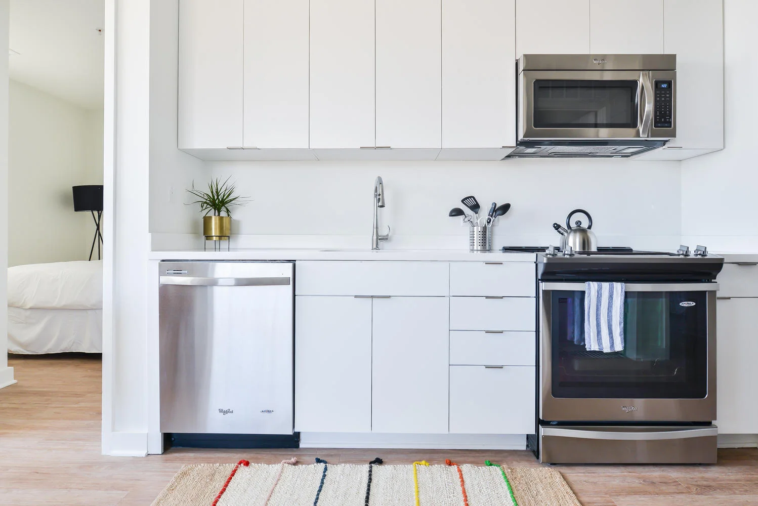 1326 Florida Ave NE Washington-large-010-66-DSC 1266-1499x1000-72dpi.jpg