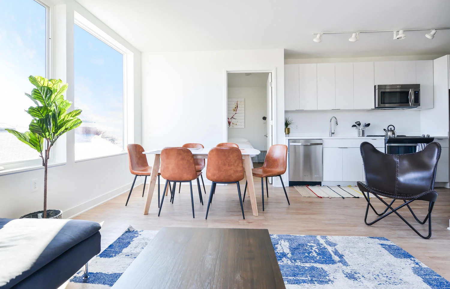 1326 Florida Ave NE Washington-large-005-65-DSC 1259-1500x966-72dpi (1).jpg