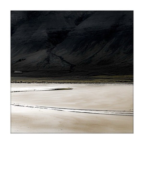 Icelandic Verticalities CR440