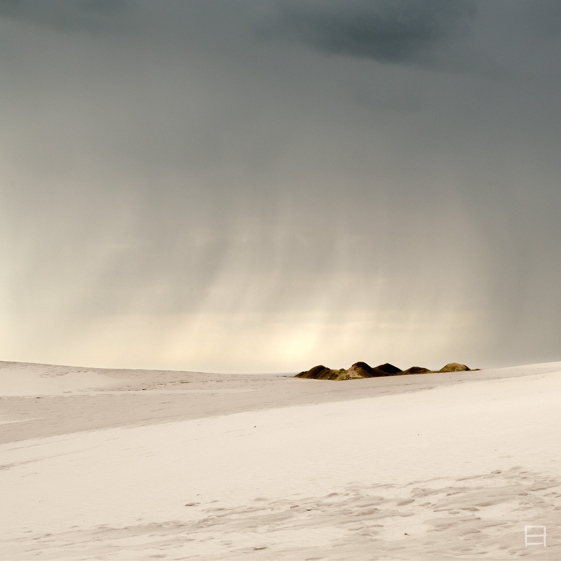 CR514 - Several Brown Mountains