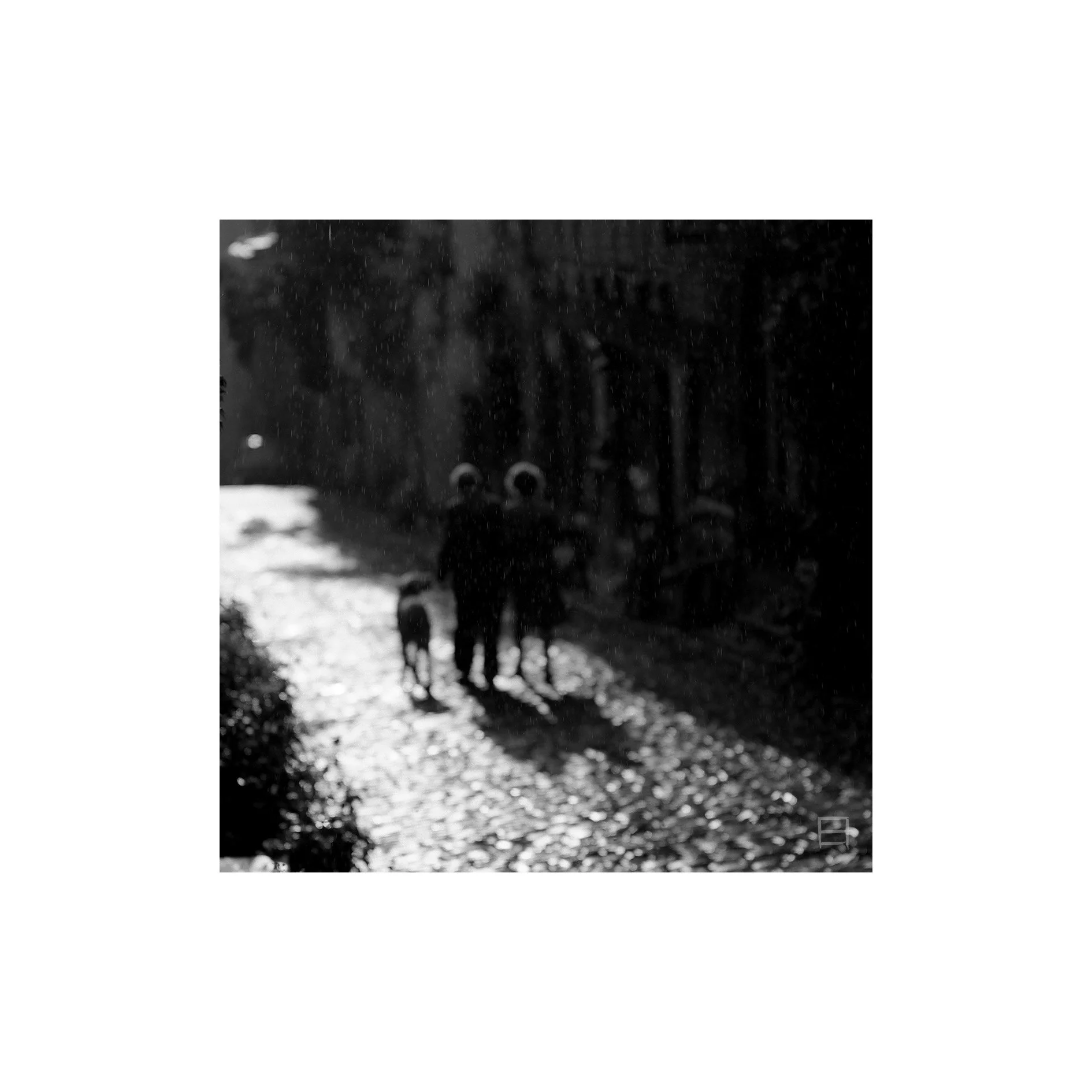CR033 - Tears of light