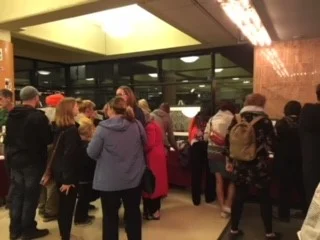 crowds2.jpg