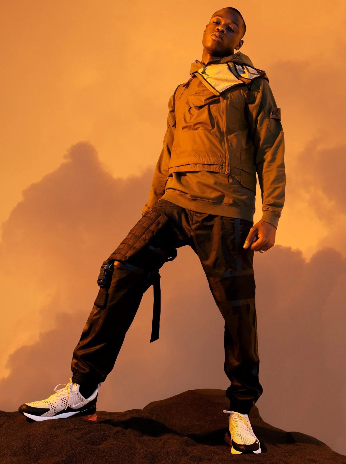 107_Single OnlineImage34.jpg