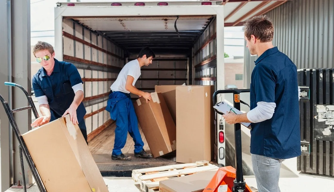 loading-and-unloading-services (1).jpg