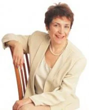 carolinemyss_179x220.jpg