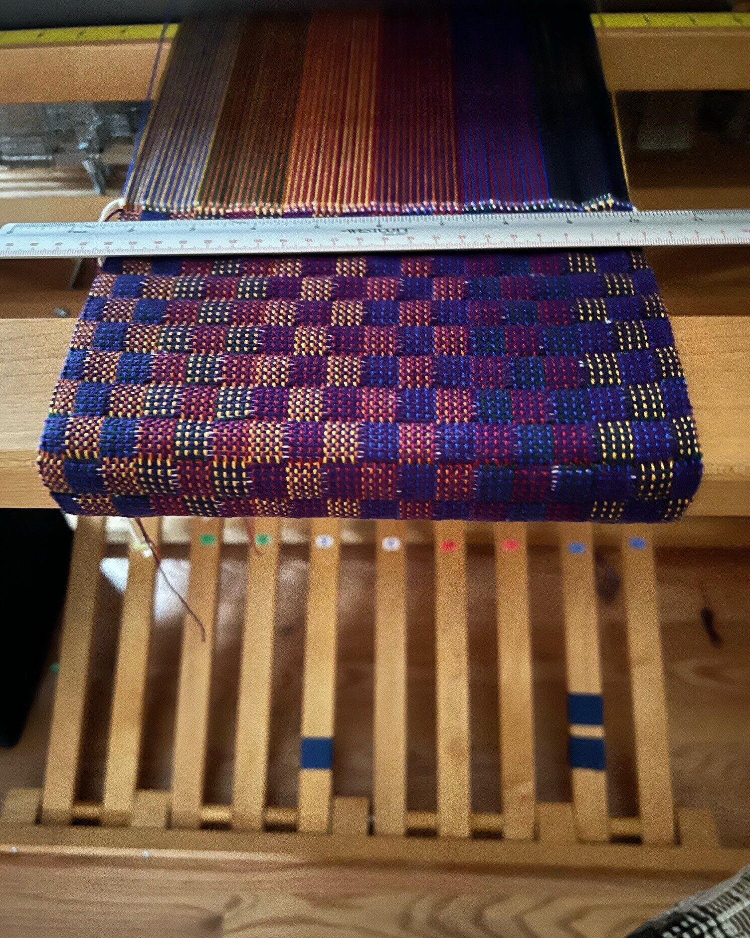 Happy Weaving Wednesday! 
Jan DeMeo shares her results of the Double Rainbow, Double Weaving Workshop with Jennifer Moore. 
Look at all of the beautiful items she created! 
Jan explored many of the techniques taught in the class - multiple blocks, th