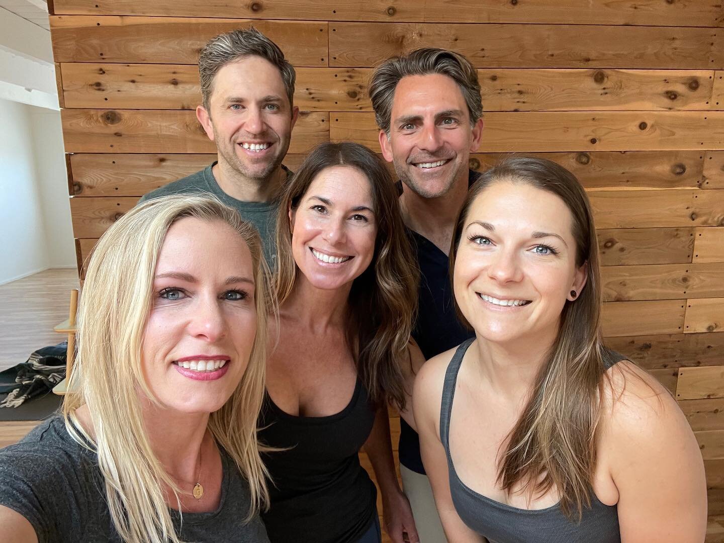 That post breathwork GLOW! 

I&rsquo;ve had clients mention they think they look different after a BW class OR someone comments on their &ldquo;glow&rdquo;.&nbsp; It&rsquo;s a real thing! Here&rsquo;s why&hellip;
&nbsp;
1. Chemical release: When you 